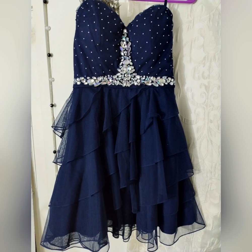 Navy blue jeweled dress size 7